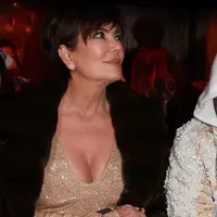 Kanye West dan Kris Jenner (via radaronline.com)