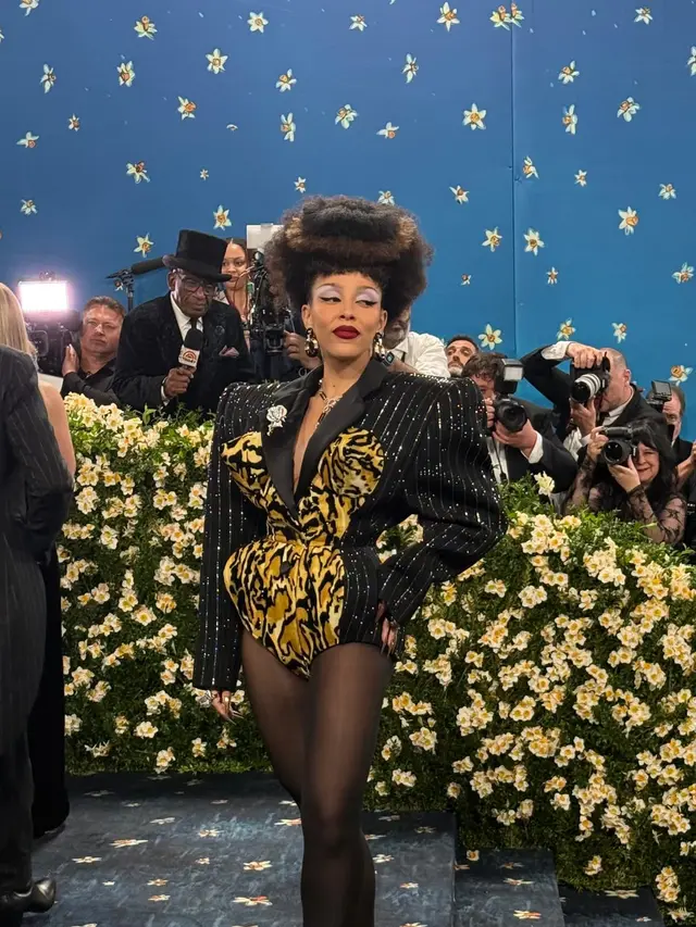 Parade Siluet Blazer di Met Gala 2025, dari Zendaya, Lisa BLACKPINK hingga Sabrina Carpenter