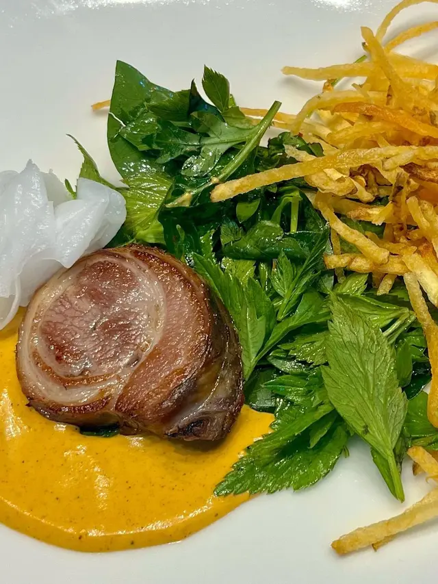 Fine Dining Mari Merangkai Bunga Seroja Bandung