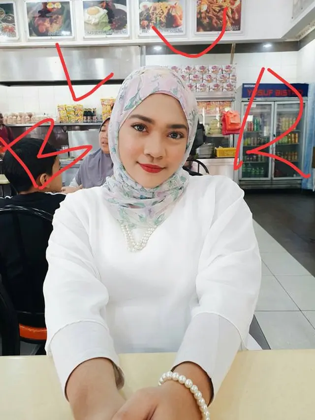 6 Editan Foto Minta Diblur ala Netizen Ini Bikin Tepuk Jidat