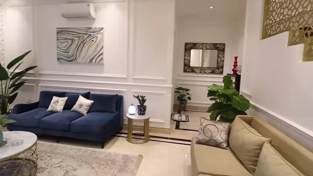 Rumah Arie Untung dan Fenita Arie