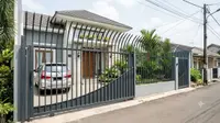 7 Inspirasi Pagar Rumah dengan Ujung Melengkung untuk Meningkatkan Keamanan Ekstra