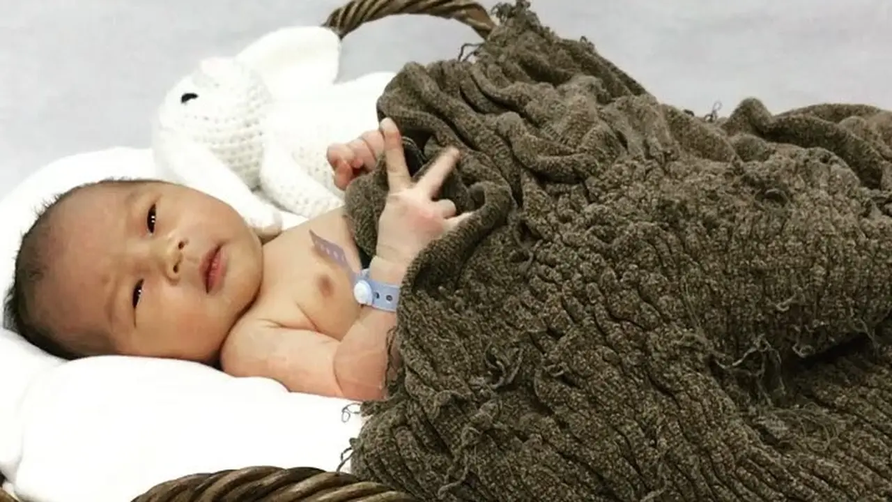 [Bintang] Anak Rinni Wulandari dan Jevin Julian