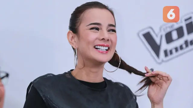 [Bintang] Astrid Tiar