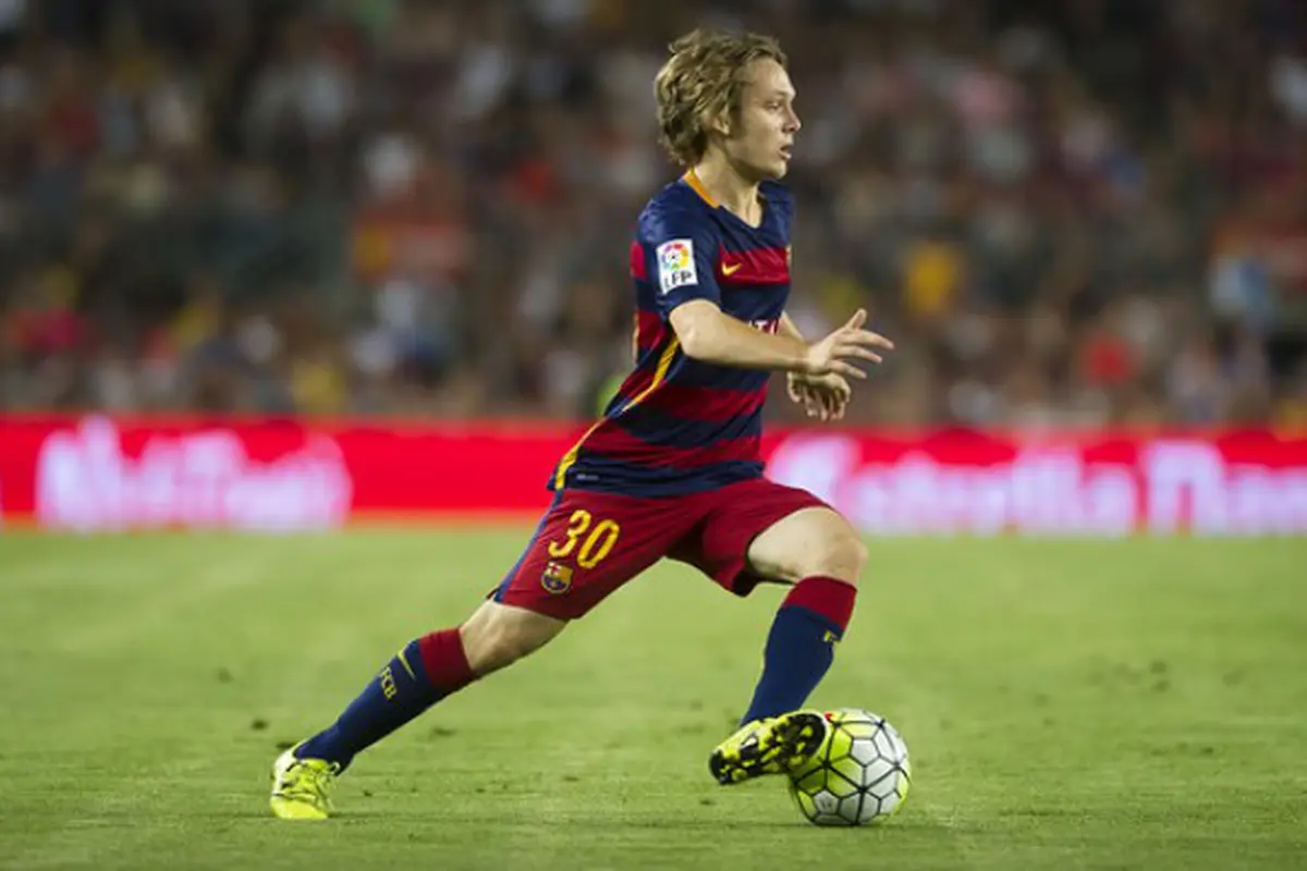 Wonderkid Barcelona Gabung ke Sporting Gijon