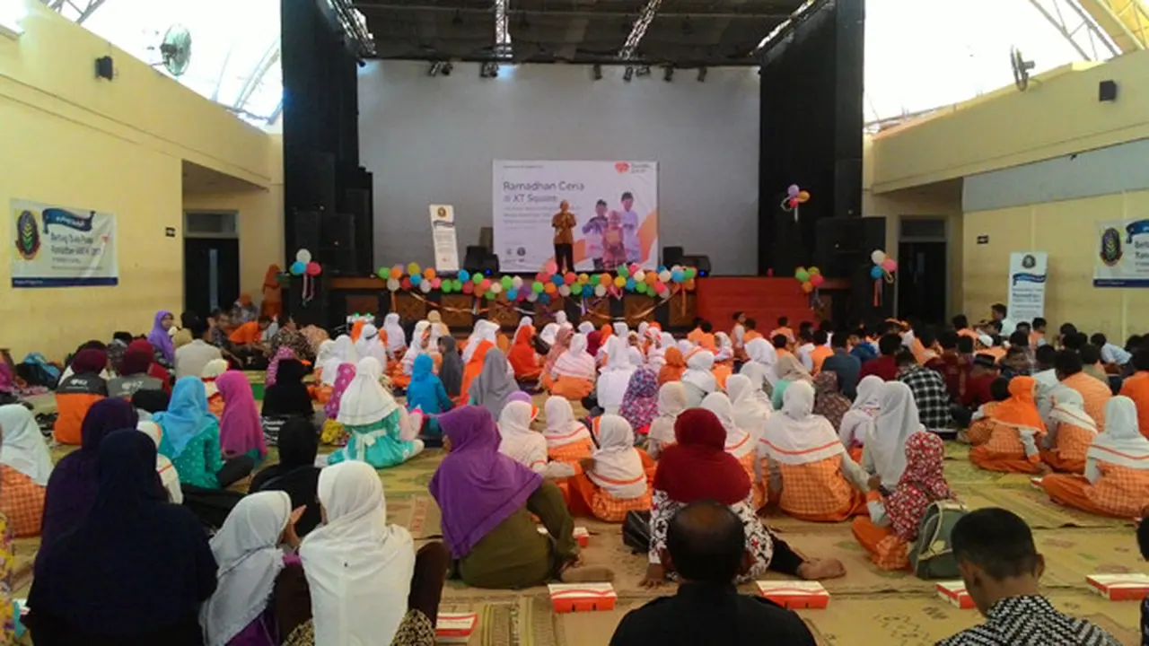 Bahagia Ketika 300 Anak Yatim Buka Bersama di Jogja