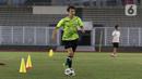 <p>Pesepak bola yang tergabung dalam Timnas Indonesia U-19, Jim Croque saat berlatih di Stadion Madya Gelora Bung Karno, Jakarta, Selasa (21/6/2022). Timnas Indonesia U-19 akan mengarungi Piala AFF U-19 2022 yang digelar pada 2-15 Juli 2022 mendatang. (Liputan6.com/Helmi Fithriansyah)</p>