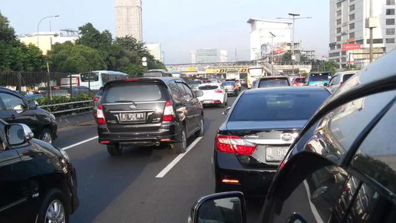 Cek Kepadatan Lalu Lintas Jakarta Pagi Ini 