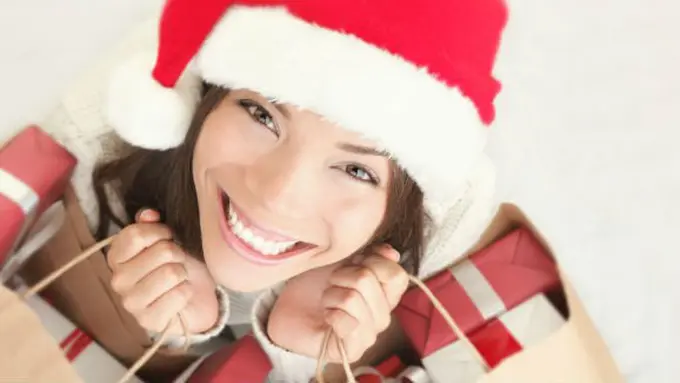 Cirque Du Christmas/Copyright Shutterstock