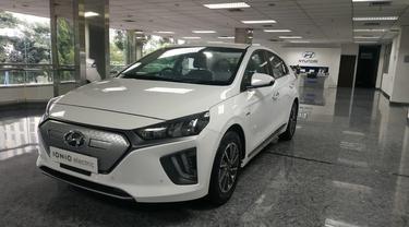 Intip Kecanggihan Hyundai IONIQ EV, Mobil Listrik dengan Teknologi Fast Charging