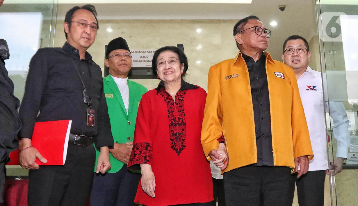 Diduga pertemuan tersebut juga membahas kriteria bakal calon wakil presiden yang akan mendampingi Ganjar Pranowo. (Liputan6.com/Angga Yuniar)