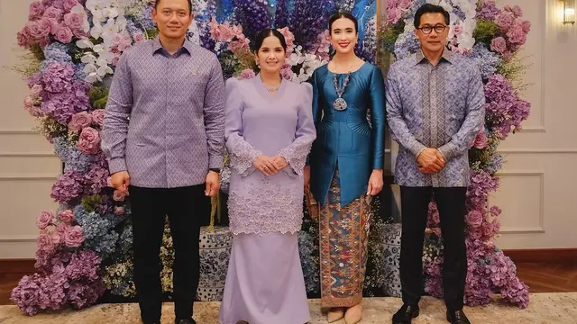 Gaya Busana Lebaran Menpar Widi Bertemu Prabowo hingga SBY, Sehari 3 Kali Ganti Baju