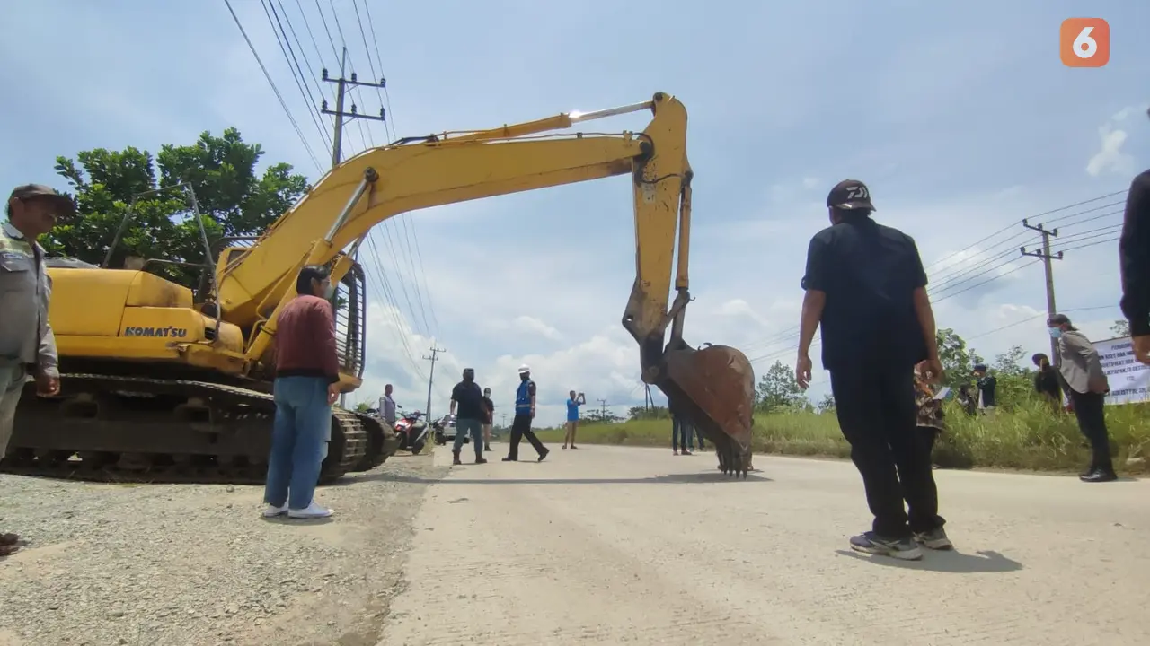 Blokir Jalan