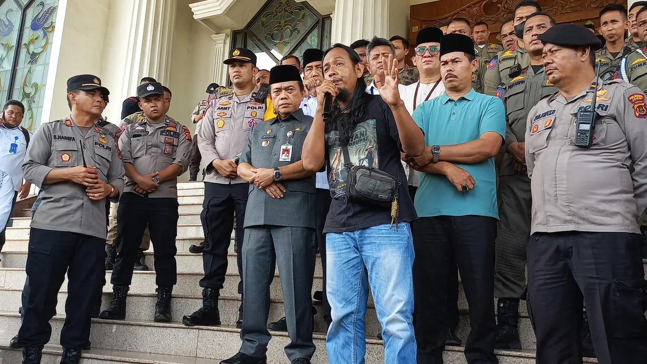 Gubernur Jambi