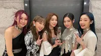 Secret Number usai tampil di Asia Artist Awards 2020. (dok. Instagram @secretnumber.official/https://www.instagram.com/p/CIIn5WoHX78/Dinny Mutiah)