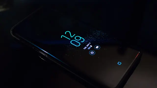 Ilustrasi Perangkat Android