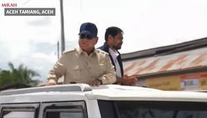 Presiden Prabowo satu mobil dengan Gubernur Aceh Mualem