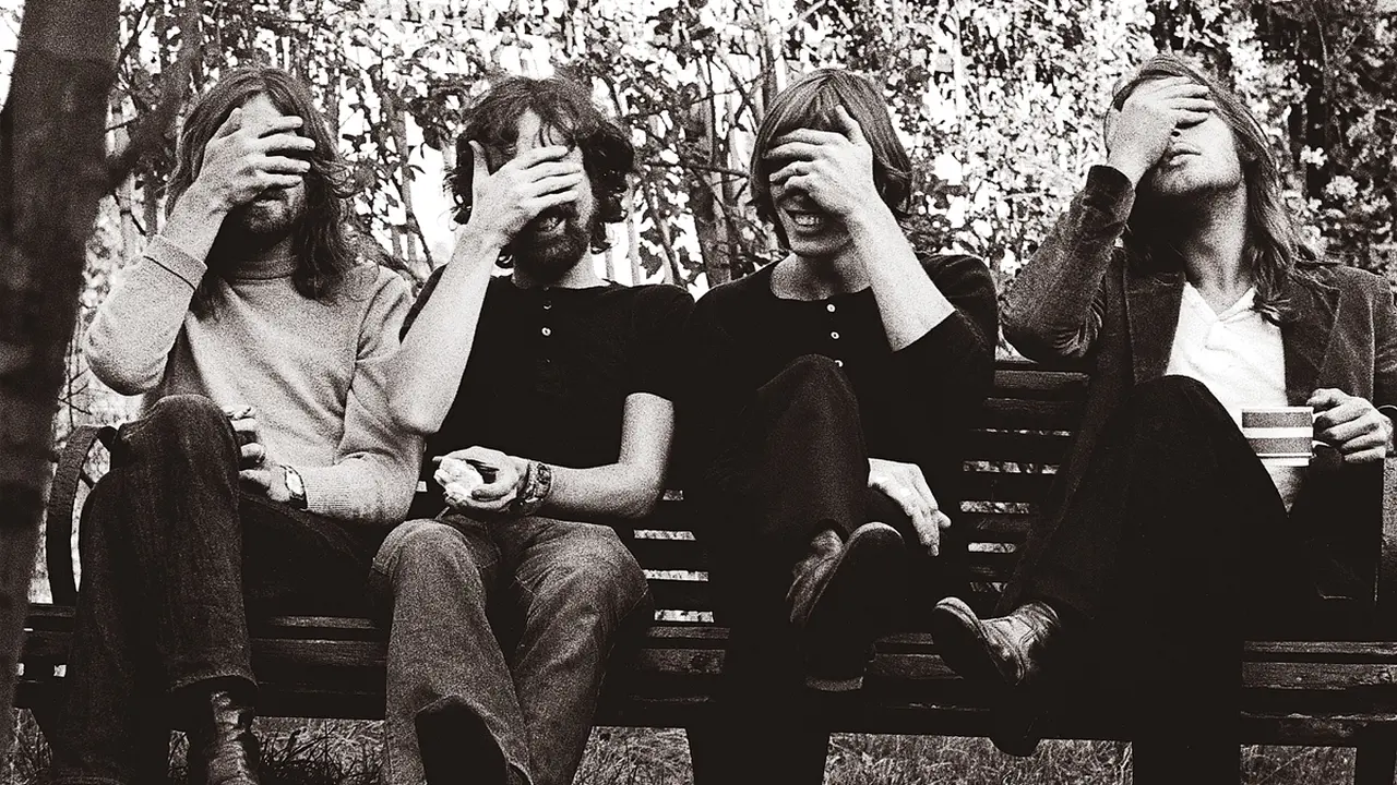 [Bintang] Pink Floyd