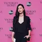 Foto Estelle Chen dalam  acara Victoria Secret Fashion Show (dok. Instagram @chen_estelle/https://www.instagram.com/p/Bq9zPpxHpcU/Ossid Duha Jussas Salma