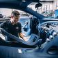 Pengerjaan interior Bugatti membutuhkan waktu hingga 4 bulan (Carscoops)