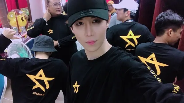 6 Potret Jang Han-byul, Penyanyi Korea yang Ikut Kompetisi Dangdut Melayu