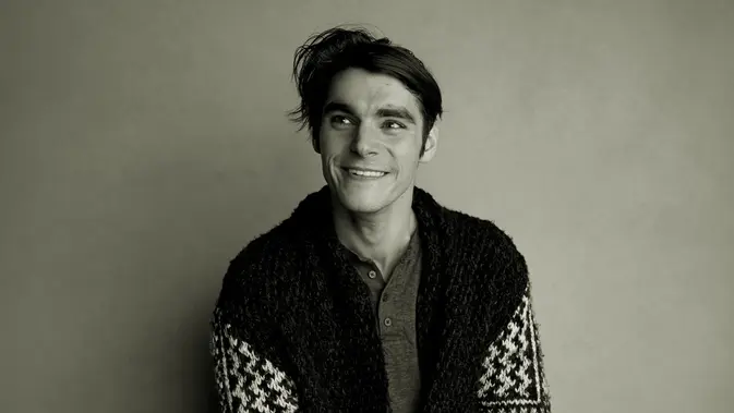 RJ Mitte, Aktor Breaking Bad, Berpulang Usia 34, Menjadi Ikon Disabilitas