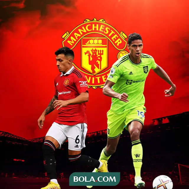 Manchester United - Raphael Varane dan Lisandro Martinez