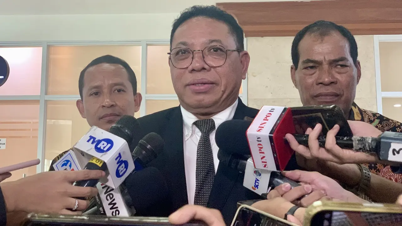 Calon Hakim Mahkamah Konstitusi (MK) Inosentius Samsul.
