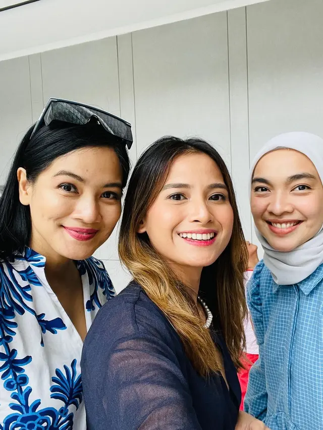Acha Septriasa, Tika Bravani dan Titi Kamal Reuni (Foto: Instagram/@septriasaacha)