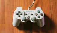 PlayStation 1 was a revolutionary console that transformed the gaming industry. Here are its five best games, according to Metascore. (Unsplash/Cartist)