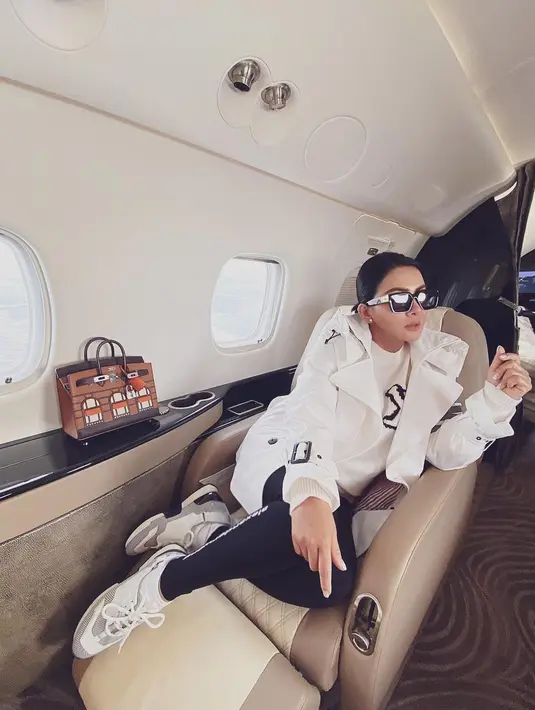 Syahrini dan Reino Barack (Instagram/princessyahrini)