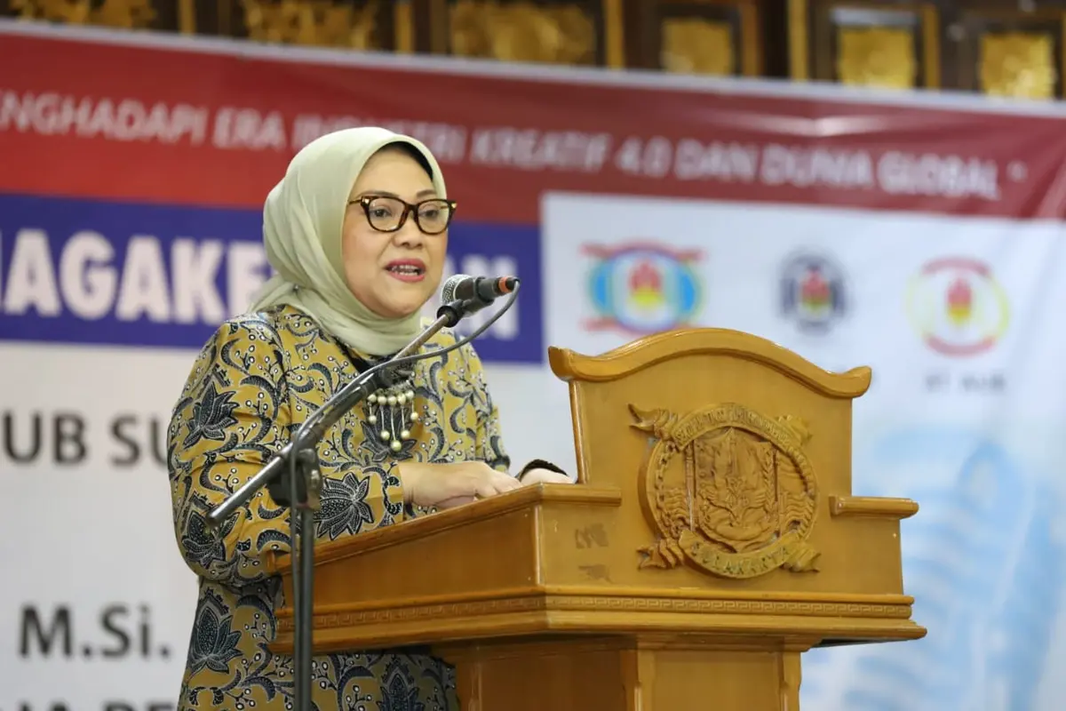 Menaker Ida Fauziyah Dorong Perguruan Tinggi Percepat Peningkatan Kompetensi