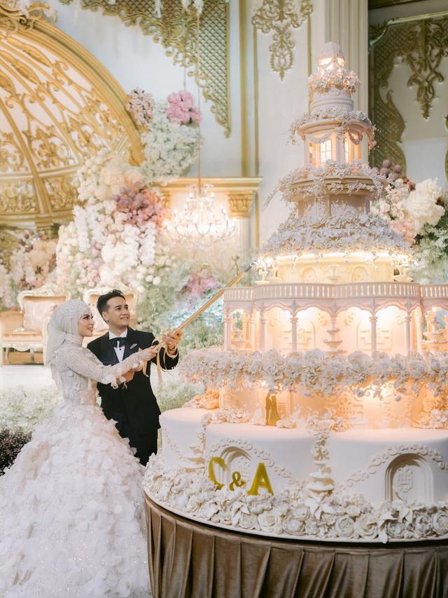 Pernikahan Mewah Anak Pejabat