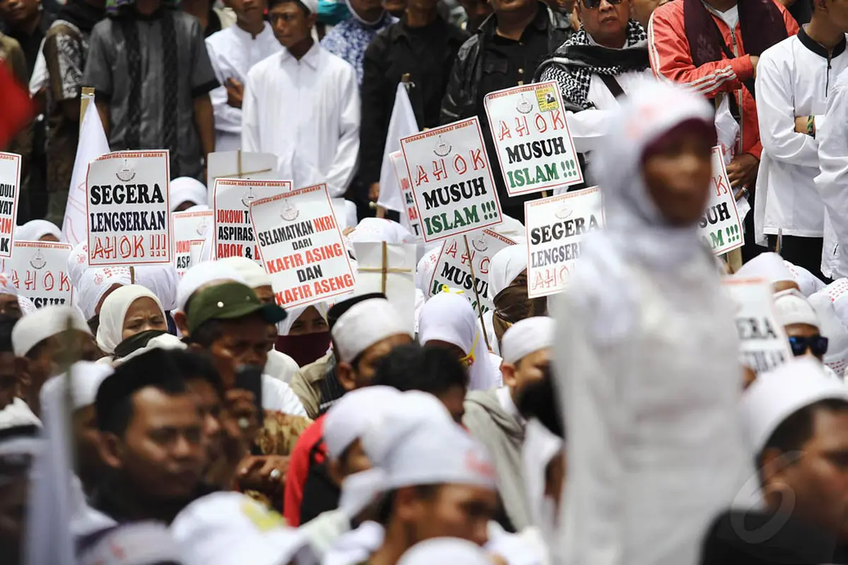 Massa FPI Kembali Demo Tolak Ahok di Balaikota