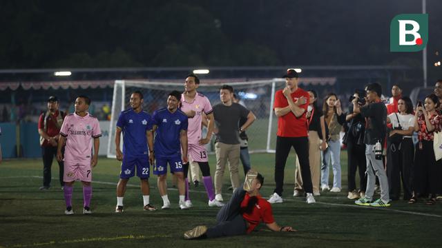 Raffi Ahmad - Fun Football Bersama Legenda Manchester United Peter Schmeichel