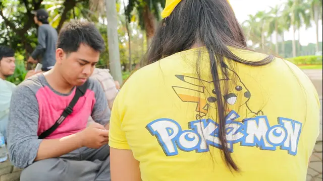 Bermain Pokemon GO