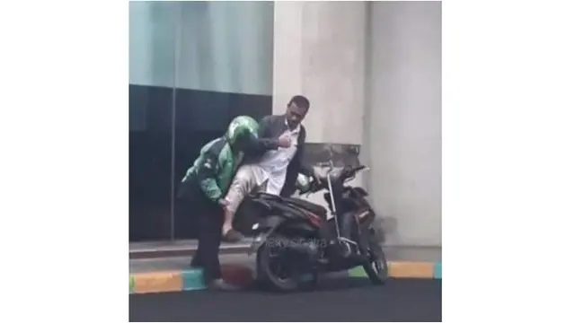 Potret Ojek (Sumber: Twitter/YoGojekYo)