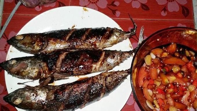 Resep Ikan Tongkol Bakar Teflon dengan Sambal Kecap Pedas 