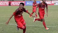 BANYAK GOL - Striker Ferry Anto diharapkan bisa mencetak gol yang bisa mengantarkan Persis Solo meraih kemenangan atas PSCS Cilacap. (Bola.com/Vincensius Sawarno)