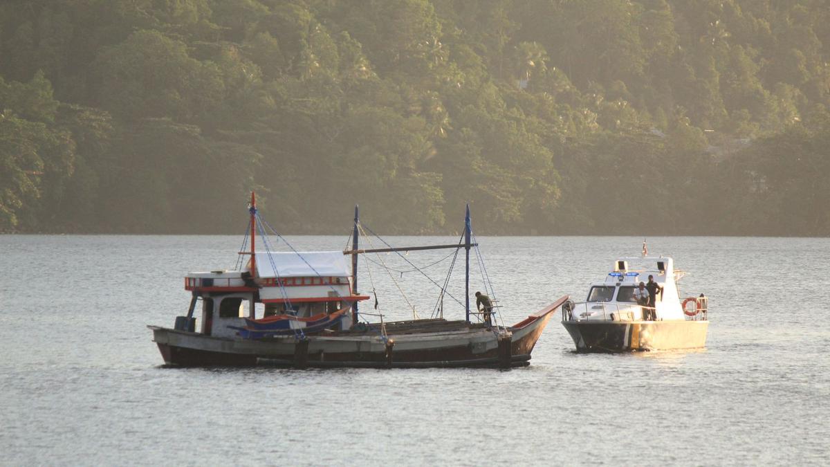 KKP Ciduk Kapal Ikan Berbendera Malaysia, Segini Potensi Kerugian Negara
