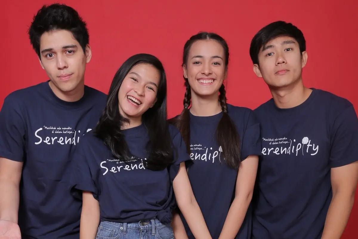 [Bintang] Media visit pemain film Serendipity
