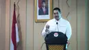 <p>Menteri Pemuda dan Olahraga baru, Dito Ariotedjo memberikan sambutan saat acara Serah Terima Jabatan (Sertijab) Menpora 2023 di Auditorium Wisma Kemenpora, Senayan, Jakarta Pusat, Selasa (04/04/2023). Ario Bimo Nandito Ariotedjo resmi dilantik sebagai Menpora sisa jabatan 2019-2024 menggantikan Zainudin Amali yang mengundurkan diri karena terpilih sebagai Wakil Ketua Umum PSSI. (Bola.com/Bagaskara Lazuardi)</p>