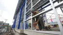 Proyek pembangunan jalan layang bus Transjakarta koridor XIII Ciledug - Tendean terpaksa molor, Jakarta, Senin (26/12). Proyek pembangunan akan dilanjutkan Januari 2017 mendatang. (Liputan6.com/Angga Yuniar)