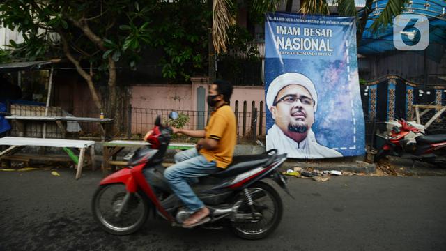 FOTO: Suasana Sekitar Markas FPI Pasca Dibubarkan Pemerintah