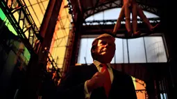 Patung lilin Presiden AS Donald Trump menjadi salah satu koleksi patung lilin tokoh-tokoh dunia yang dimiliki Museum Lilin di Mexico City, Selasa (31/1). (AFP PHOTO / Yuri CORTEZ)