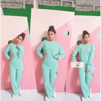 Belakangan, nama Vanesha Prescilla tengah menjadi sorotan lantaran perannya menjadi Milea dalam film Dilan yang sedang menjadi penantian banyak orang. Di sisi lain, gaya kekinian Vanesha pun juga ikut menarik perhatian. (Instagram/vaneshaass)