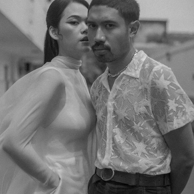 Resmi Menikah, Ini 6 Potret Prewedding Penyanyi Kallula dan Bam Mastro