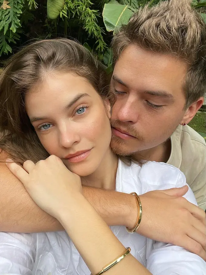 Barbara Palvin dan Dylan Sprouse (Instagram/realbarbarapalvin)