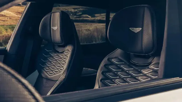 Kemewahan Kabin dan Jok Eksklusif Bentley Torcal First Edition
