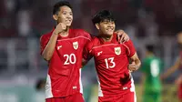 Zanadin Fariz (nomor 13) berhasil menyumbangkan satu gol saat Timnas Indonesia U-23 melumat Makau dengan skor 5-0 pada laga kedua Grup J Kualifikasi Piala Asia U-23 2026 di Stadion Gelora Delta Sidoarjo, Sabtu (6/9/2025) malam WIB. (Bola.com/Abdul Aziz)